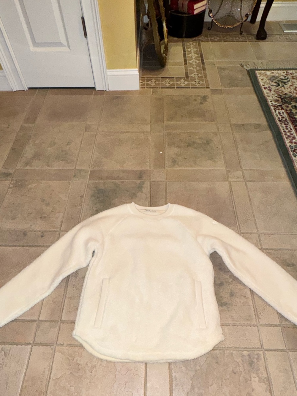 Helly Hansen Cream Crewneck Fleece Sweater